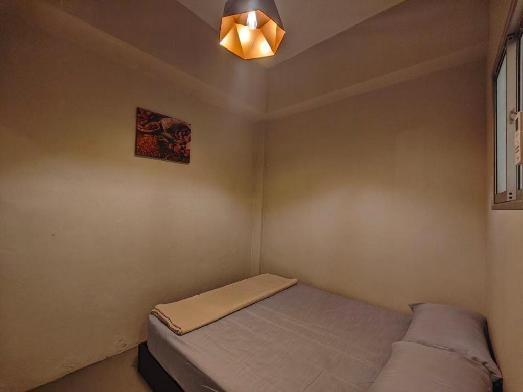 Guest house Sunshine House *