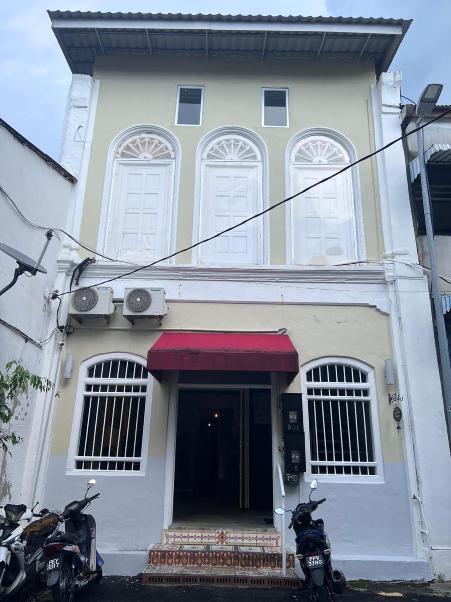 Sunshine House Guest house George Town