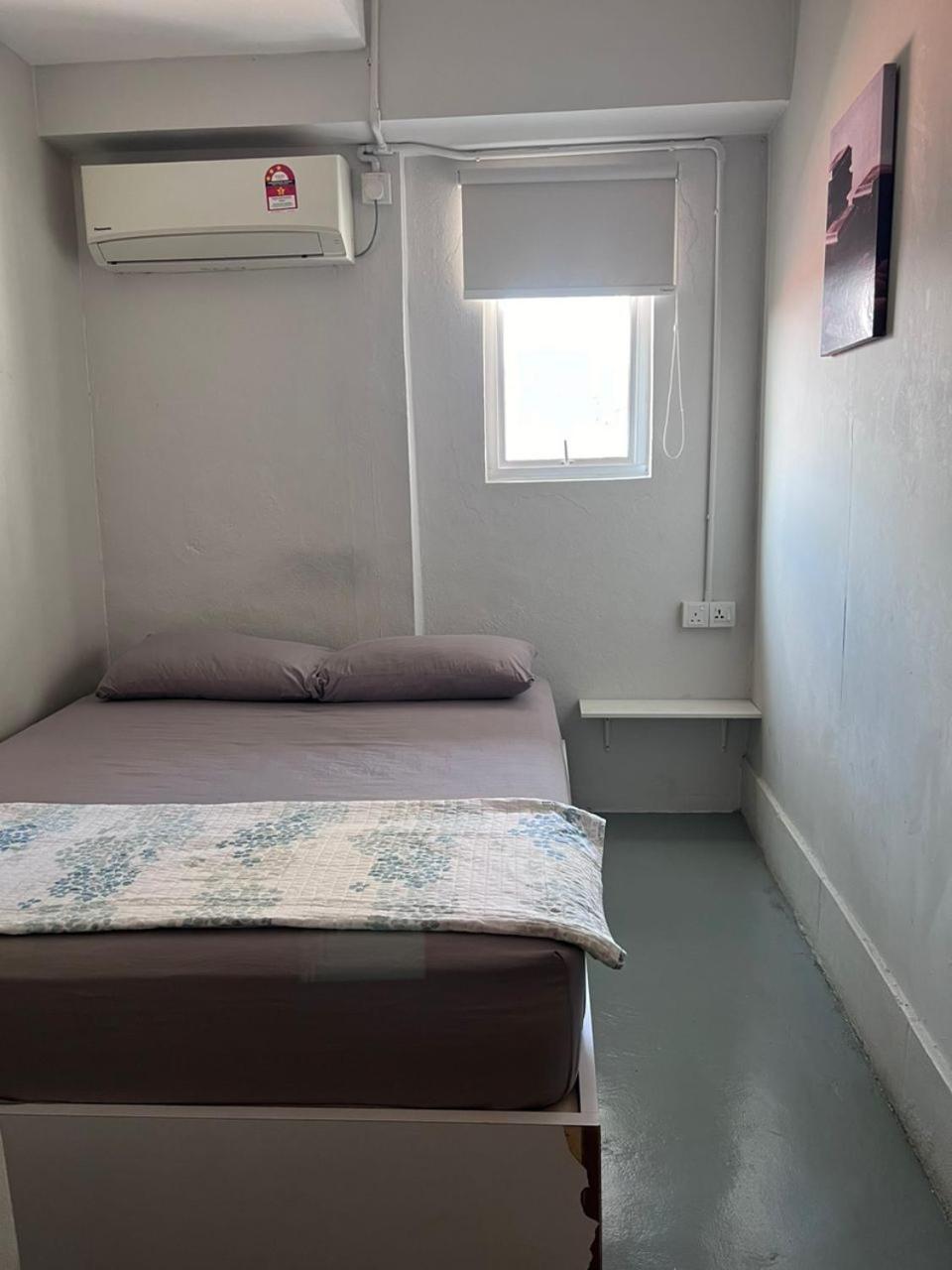 Sunshine House George Town